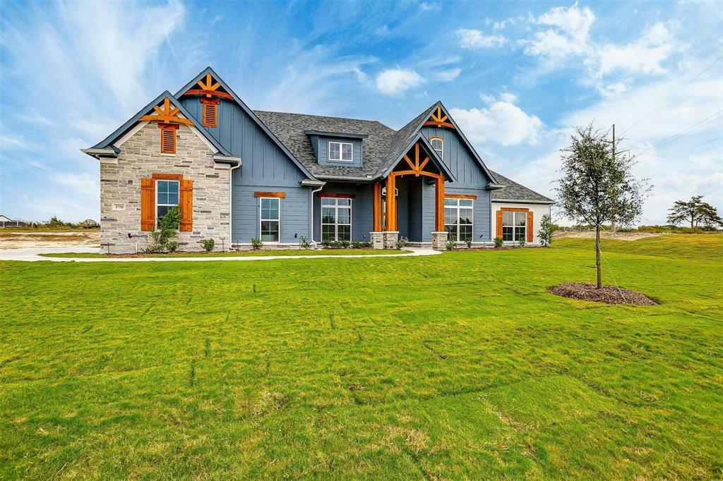 Property Photo:  1750 Carroll Moran Trail  TX 76065 