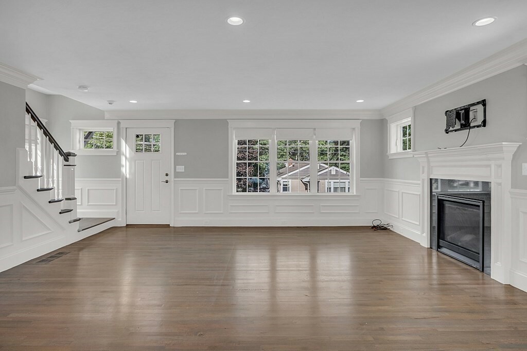 Property Photo: 8 Larchmont Avenue MA 02451