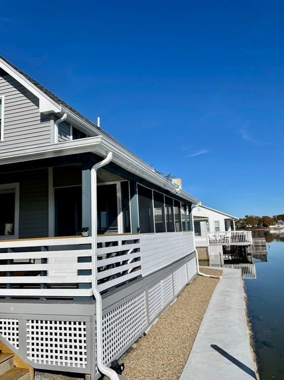 Property Photo: 41 East Blvd - Winter Rental Only 0 MA 02558