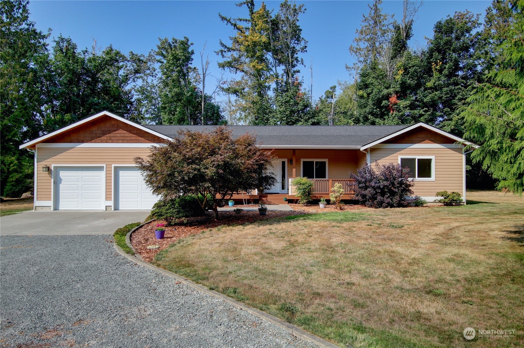 Property Photo:  1761 Tamarack Lane  WA 98282 