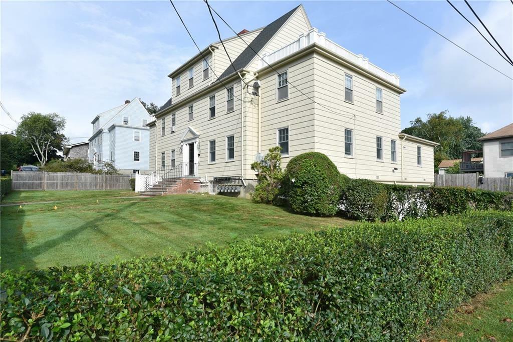 Property Photo:  118 Ruggles Av  RI 02840 