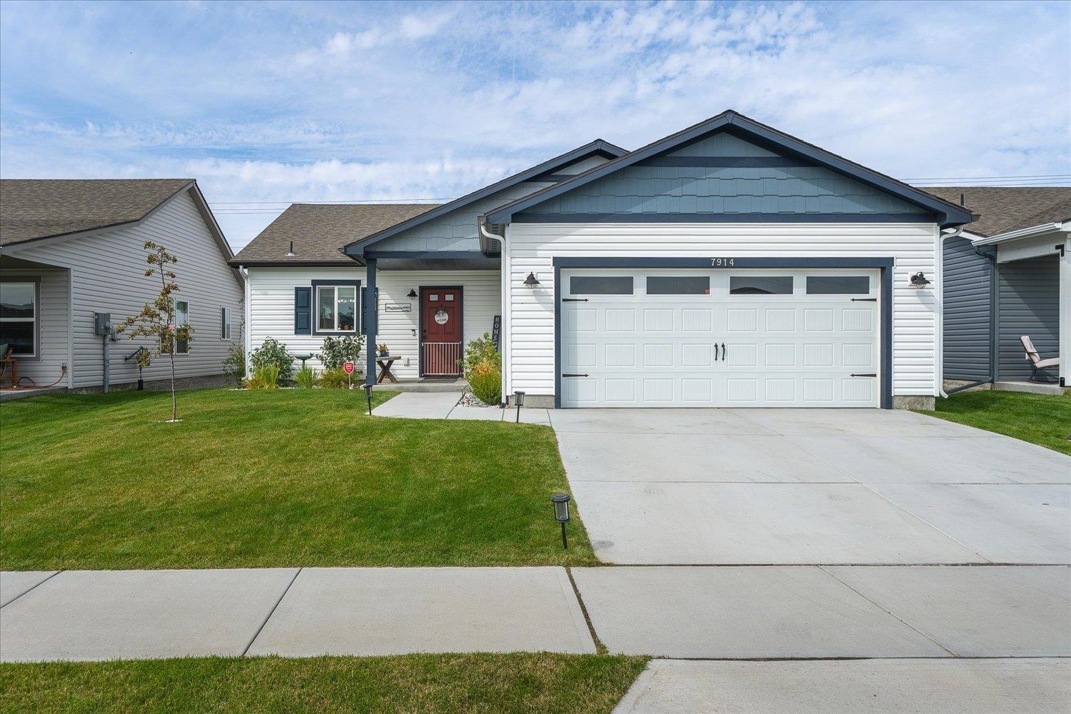 Property Photo: 7914 S Rye Rd WA 99004