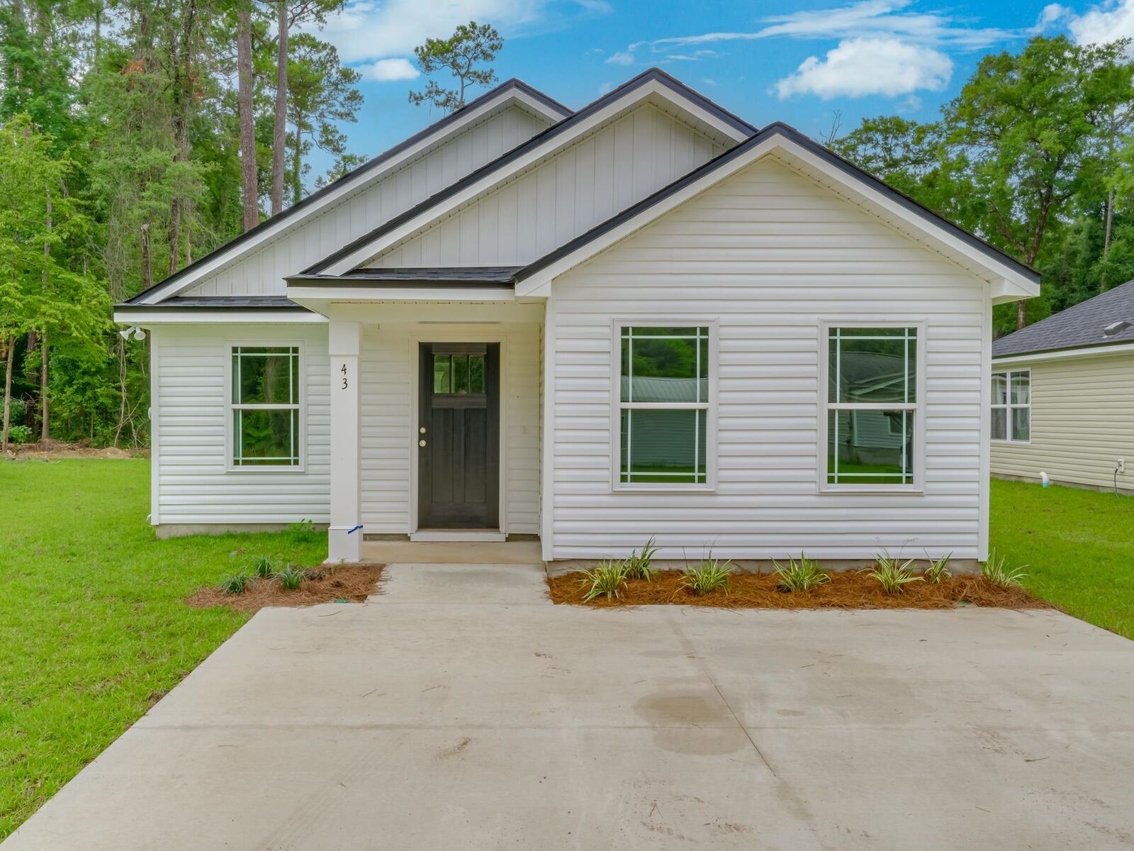 Property Photo:  22 L.m. Street  FL 32327 