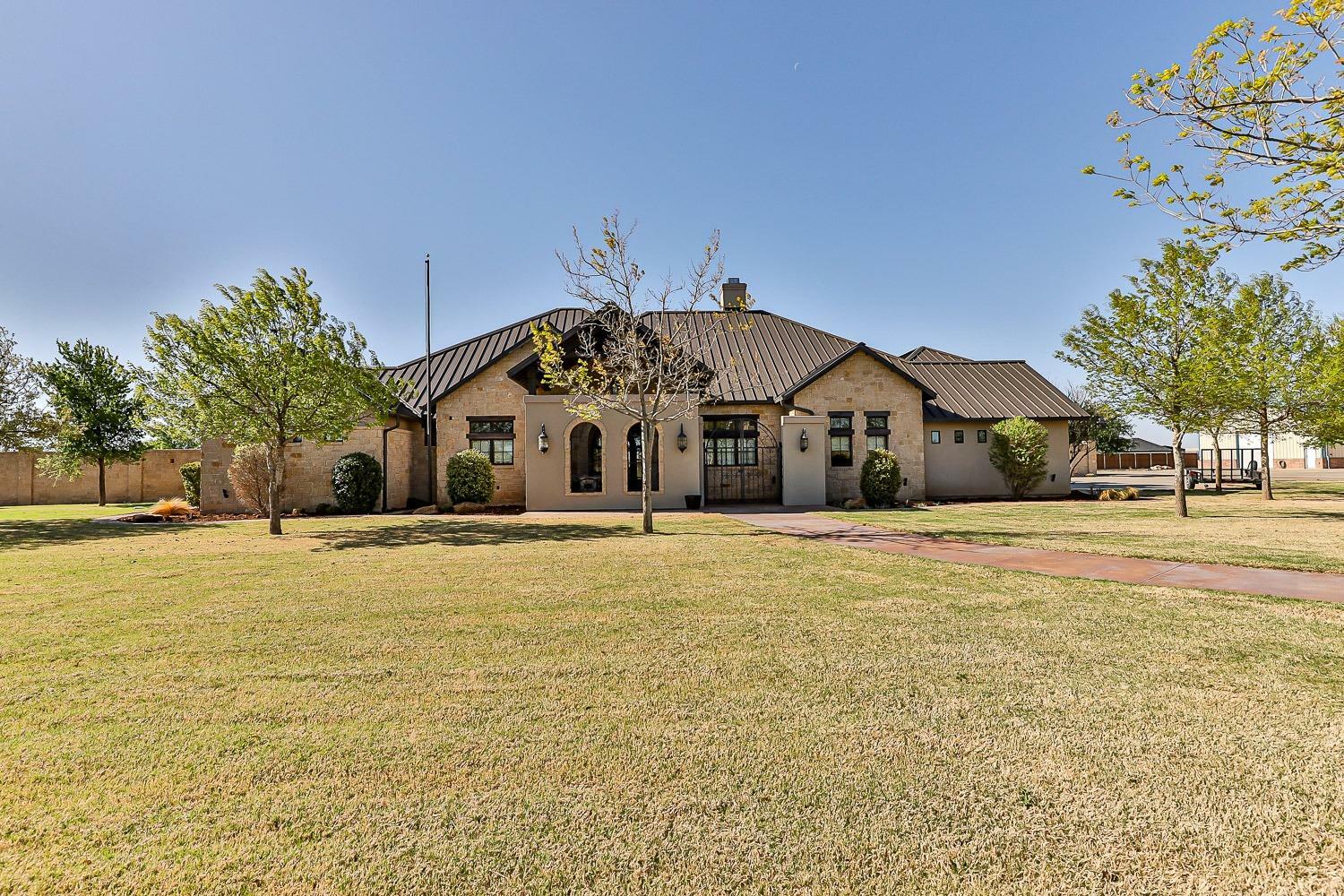 8117 County Road 6220  Shallowater TX 79363 photo