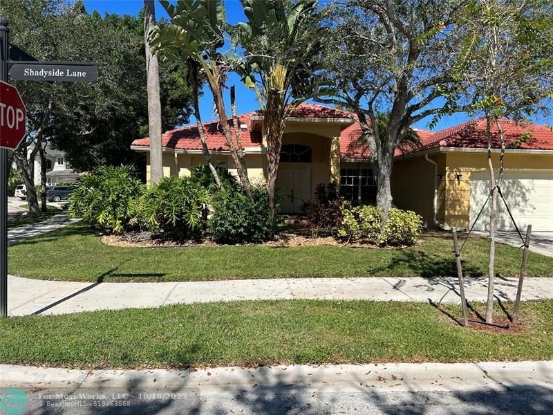 Property Photo:  993 Shadyside Ln  FL 33327 