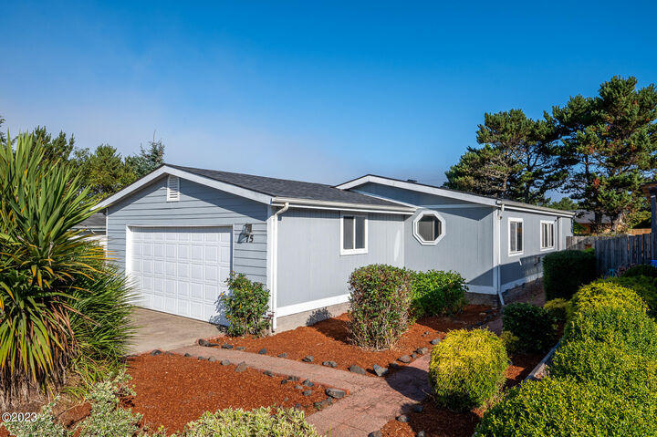 75 NE 72nd Street  Newport OR 97365 photo