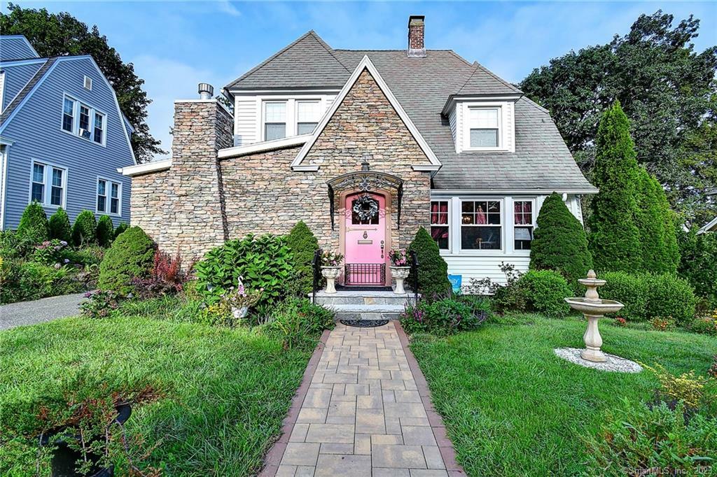Property Photo: 44 Newton Terrace CT 06708