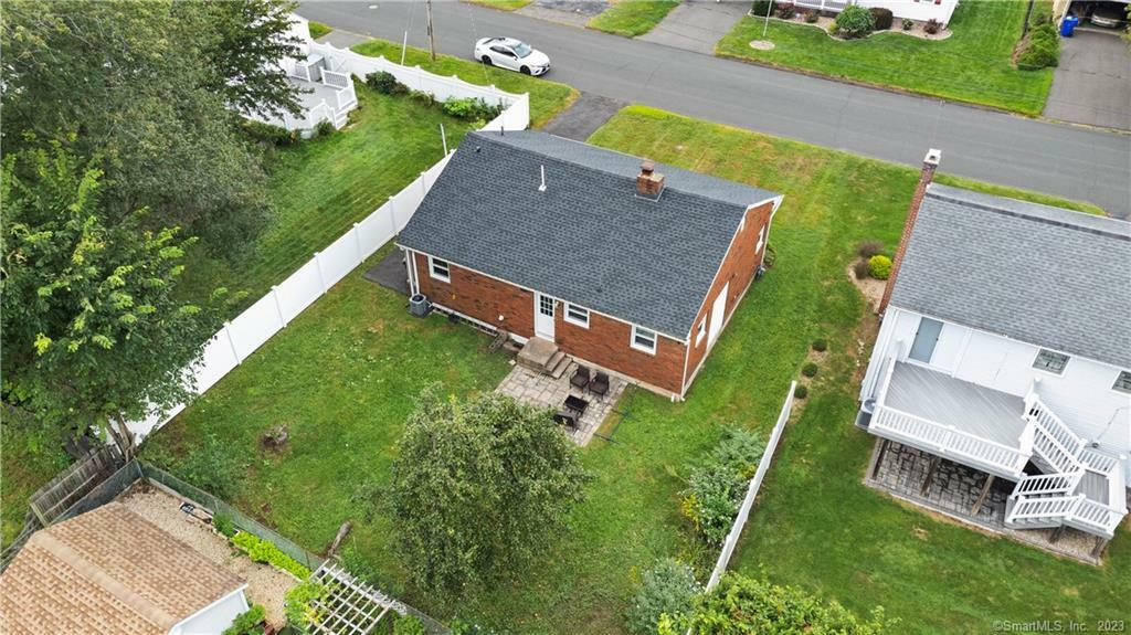 15 Evergreen Road  Newington CT 06111 photo