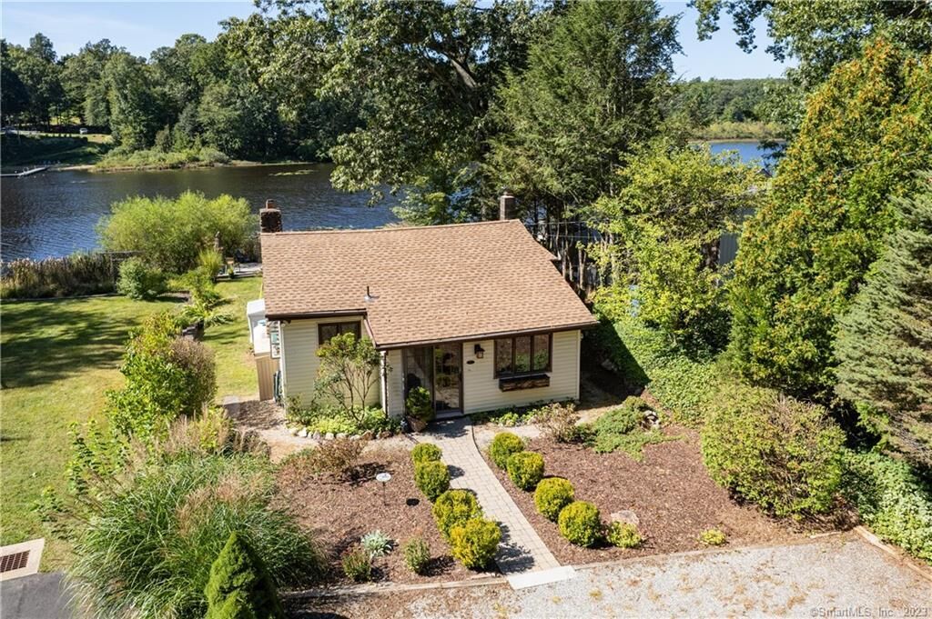Property Photo: 192 Shore Drive CT 06437