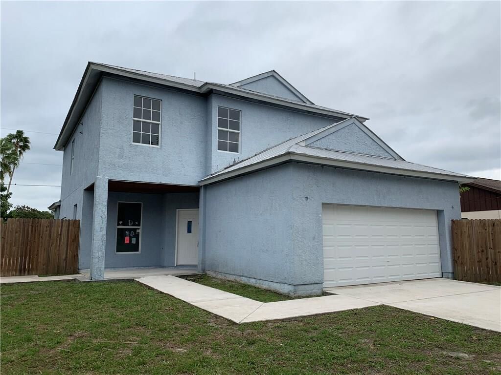 Property Photo:  2999 SW Vittorio Street  FL 34953 