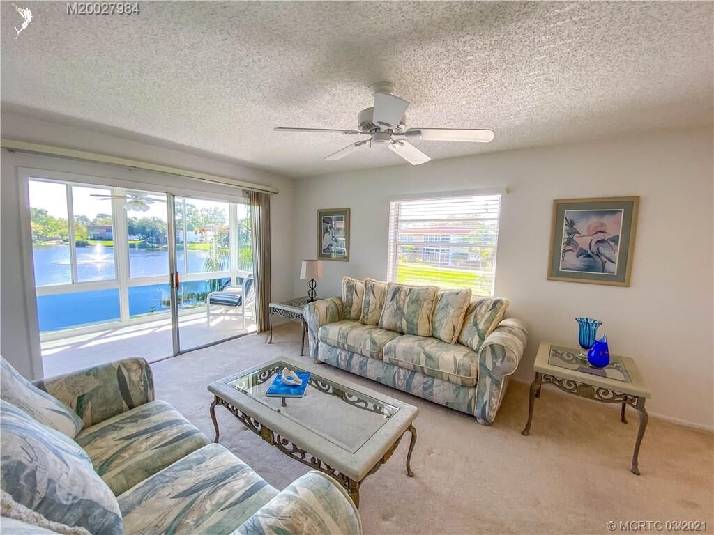 Property Photo: 1225 NW 21st Street NW 3708 FL 34994