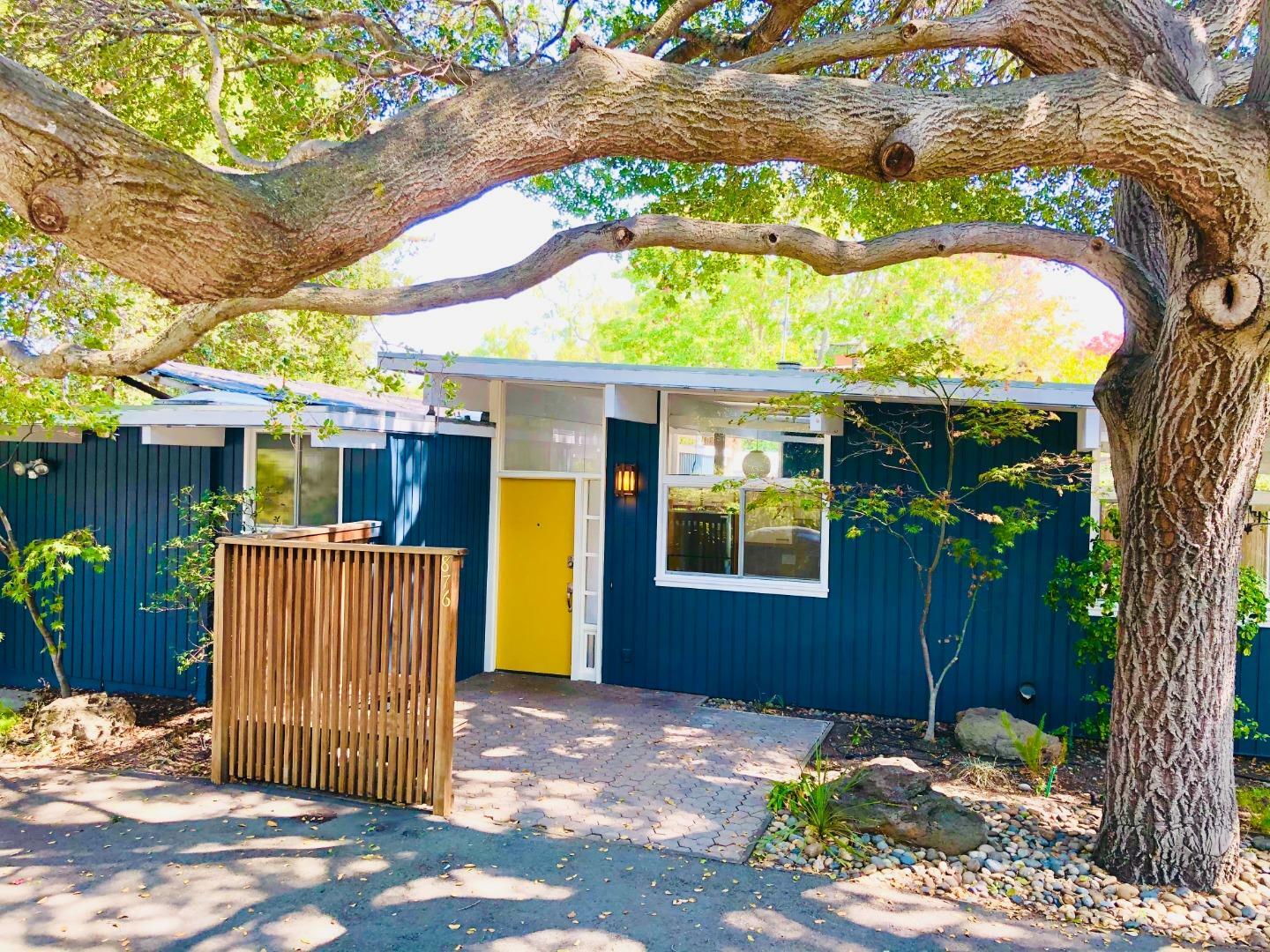 Property Photo: 876 Melville CA 94301