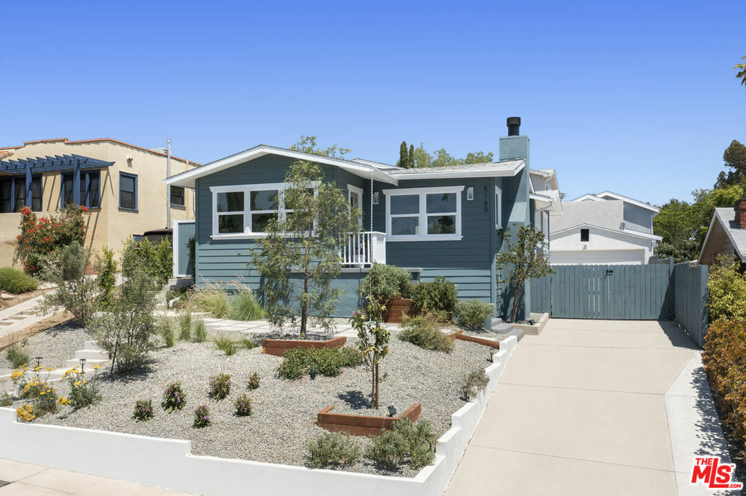 Property Photo: 5160 Loleta Ave CA 90041