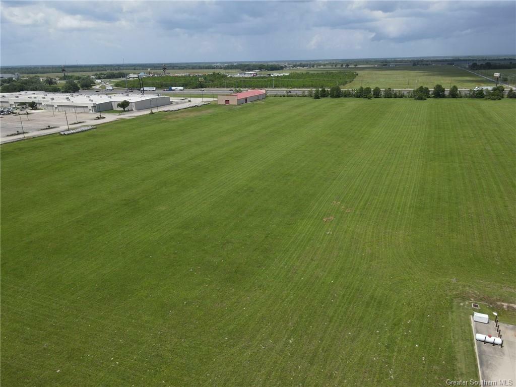 Property Photo:  509 Frontage Road  LA 70647 