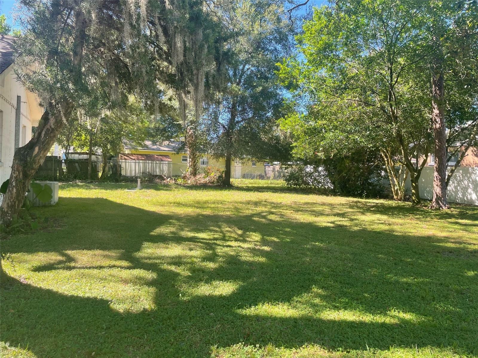 Property Photo:  317 E 132nd Avenue  FL 33612 