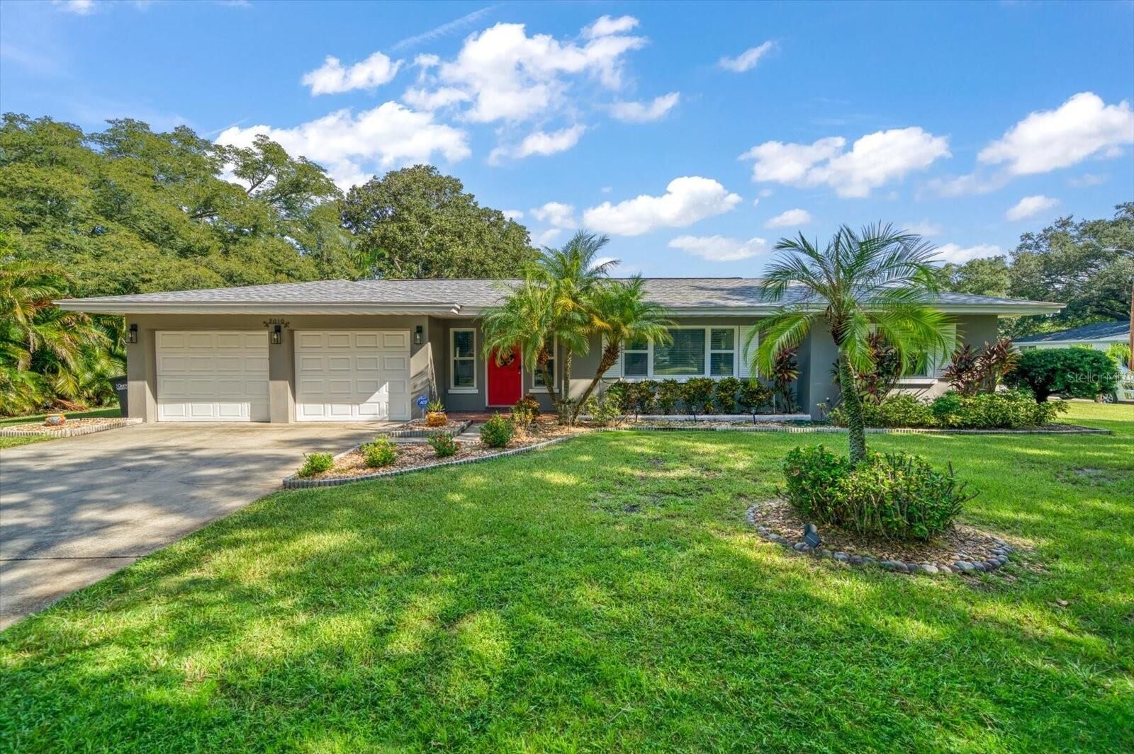 Property Photo:  2010 Cleveland Street  FL 33765 