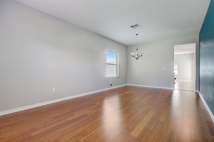 Property Photo: 2447 Dovesong Trace FL 33570