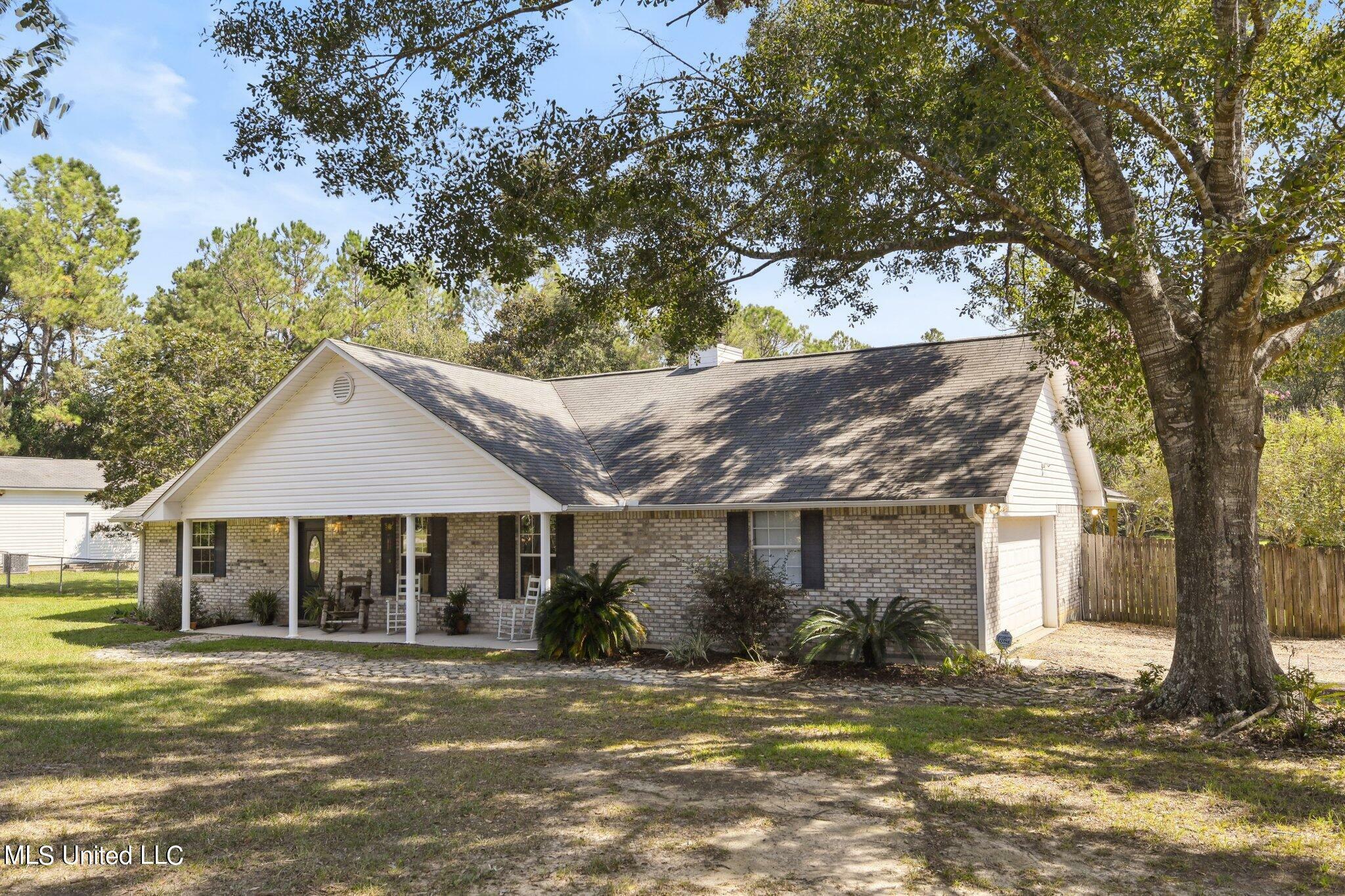 Property Photo:  17140 Fenton Dedeaux Road  MS 39556 