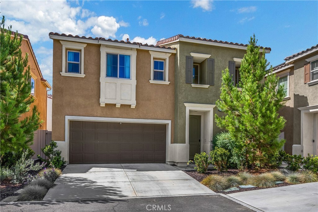 Property Photo:  877 Bluebell Way  CA 92223 