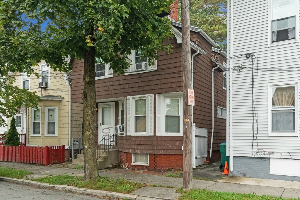 Property Photo:  42 Lyman St.  MA 01902 