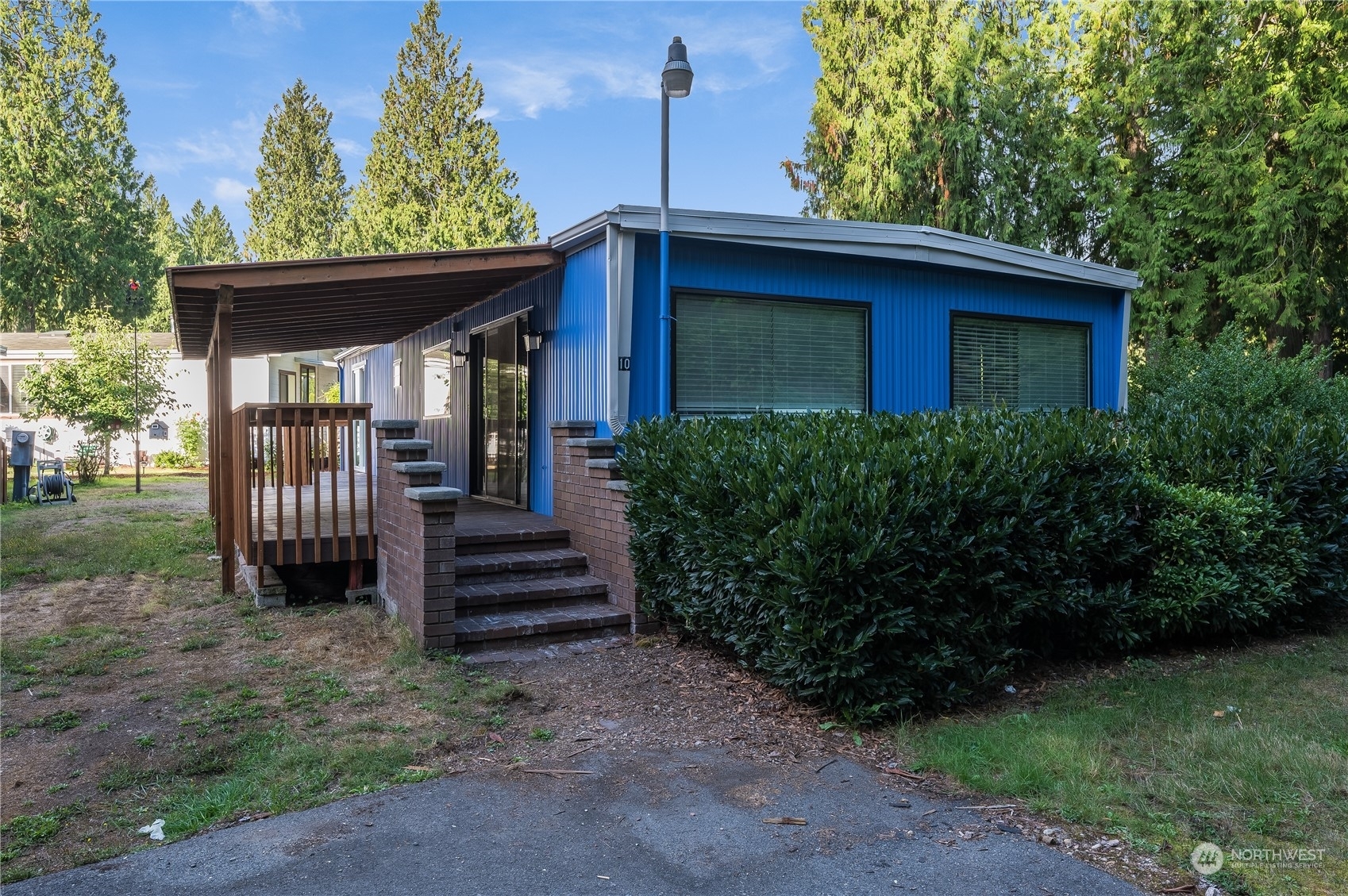 Property Photo:  23800 SE Tiger Mountain Road 10  WA 98027 