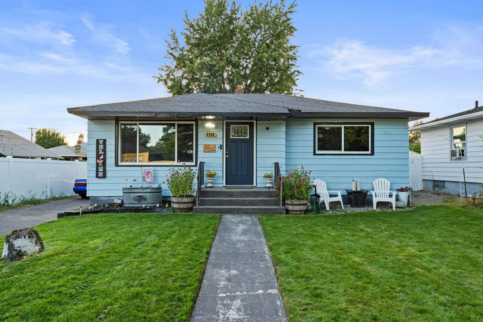 Property Photo:  1711 N Nelson St  WA 99207 