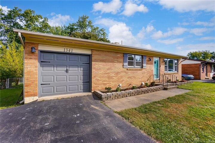 1341 E David Road  Dayton OH 45429 photo