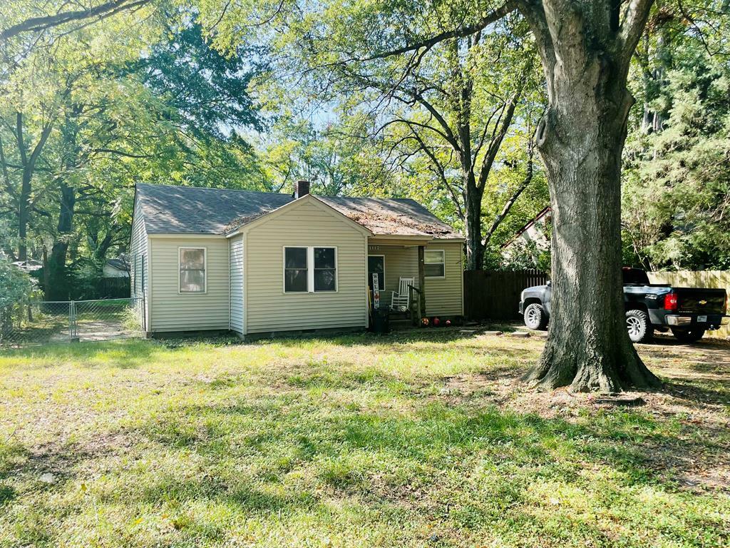 Property Photo:  1112 Redding  AR 72301 