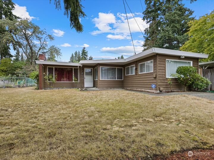 Property Photo: 324 NE 157th Street WA 98155