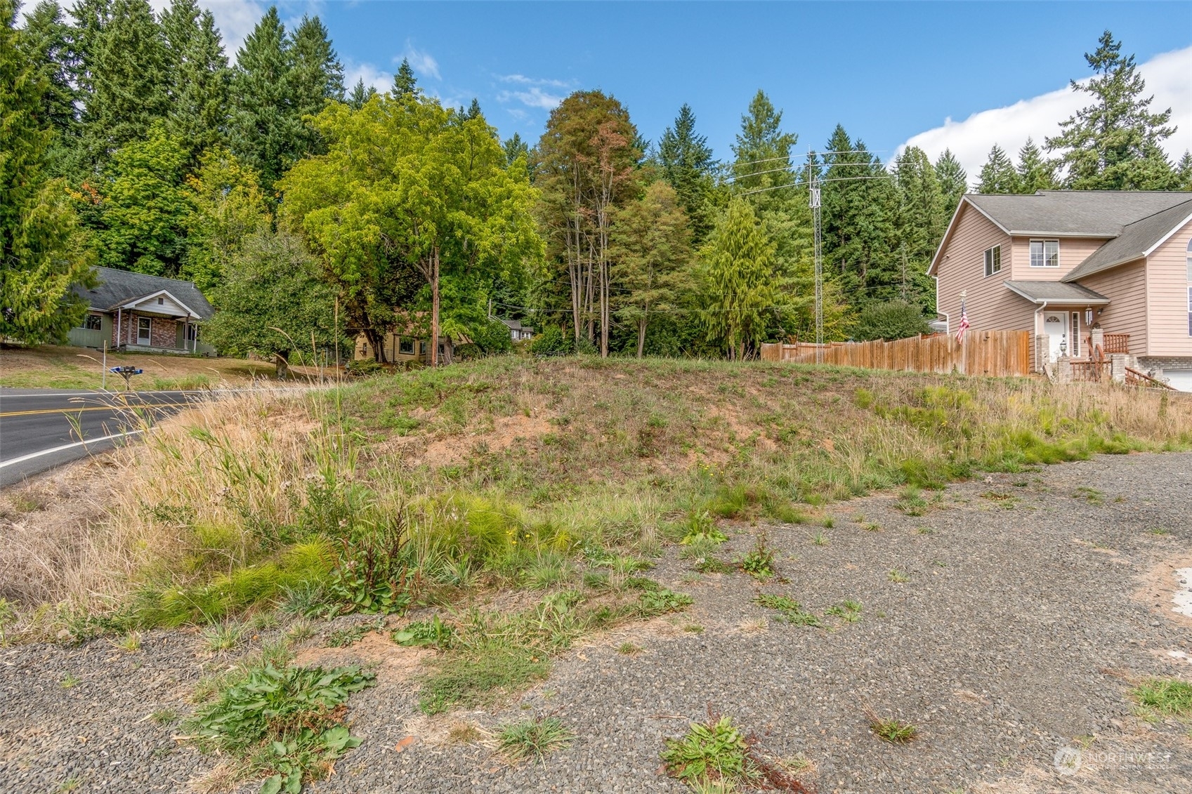 Property Photo: 130 Lone Oak Road WA 98632