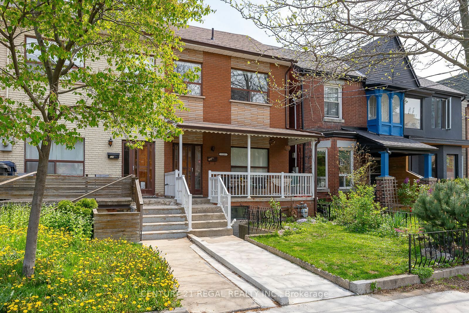123 Lisgar St  Toronto ON M6J3G4 photo