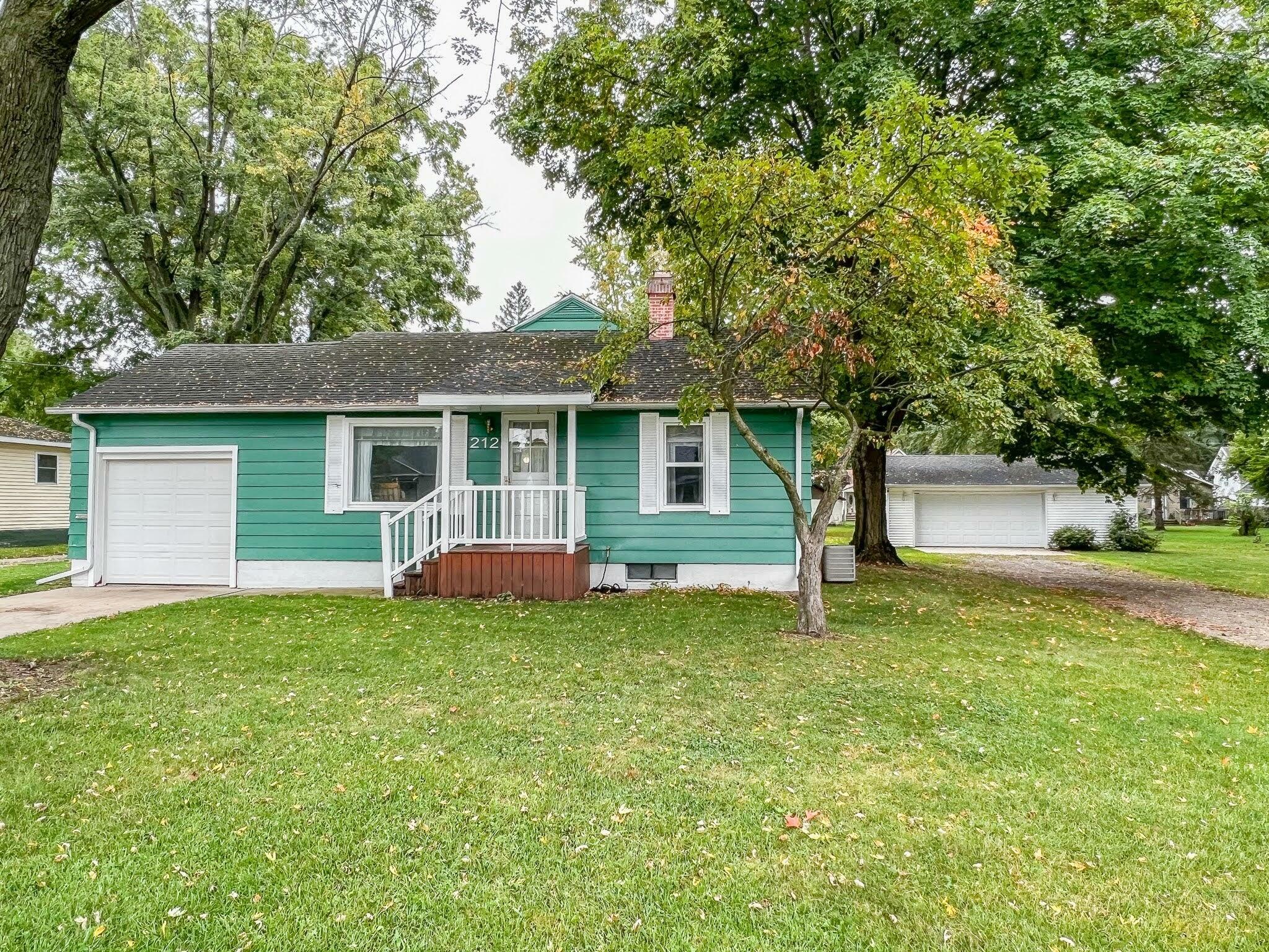 Property Photo:  212 Haines Street  MI 49047 