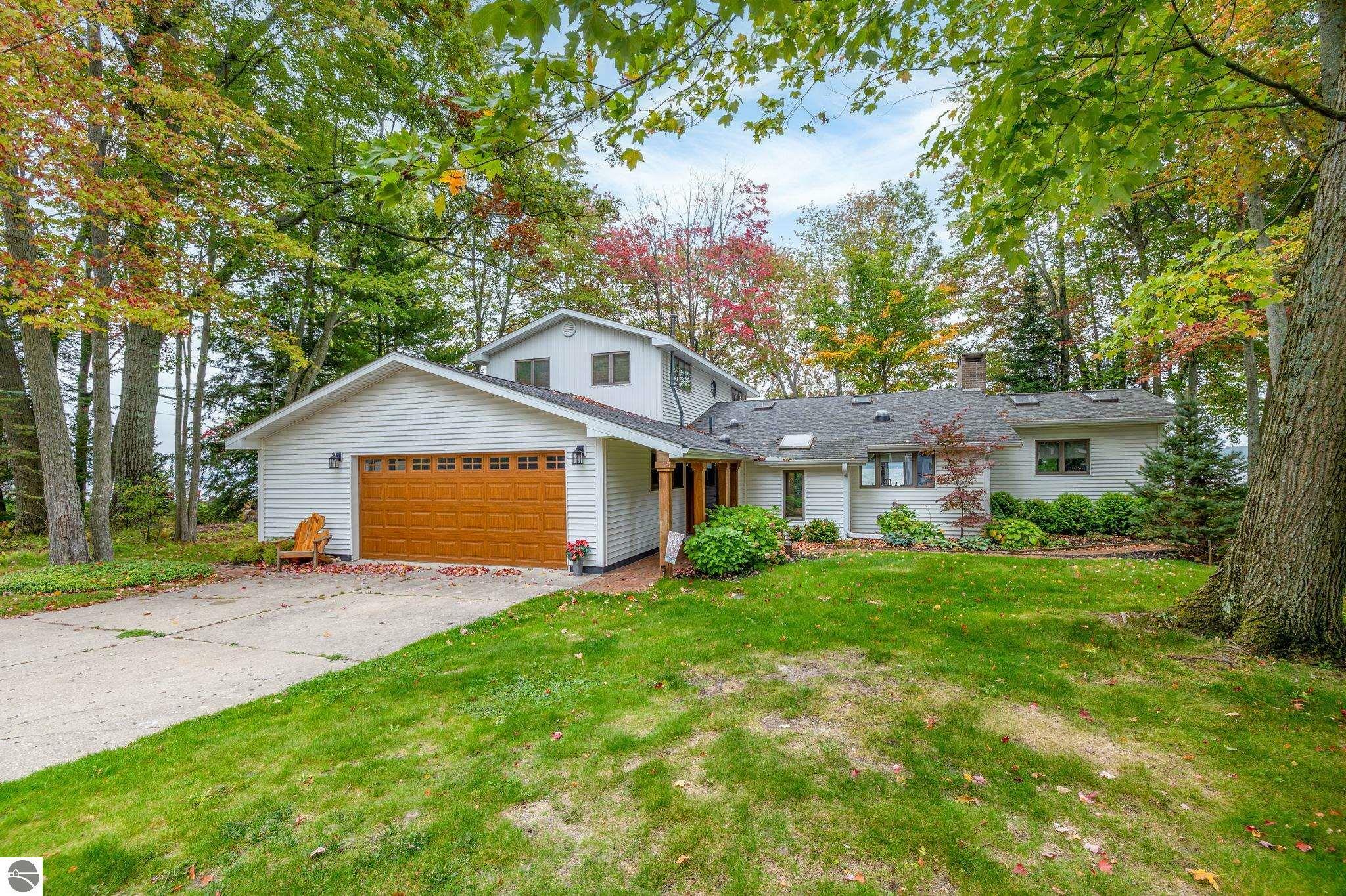 Property Photo:  137 Davidsen Avenue  MI 49601 