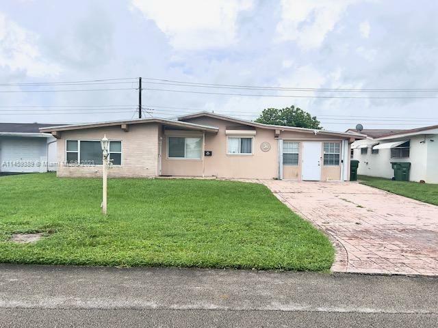 Property Photo: 8670 NW 16th St FL 33024