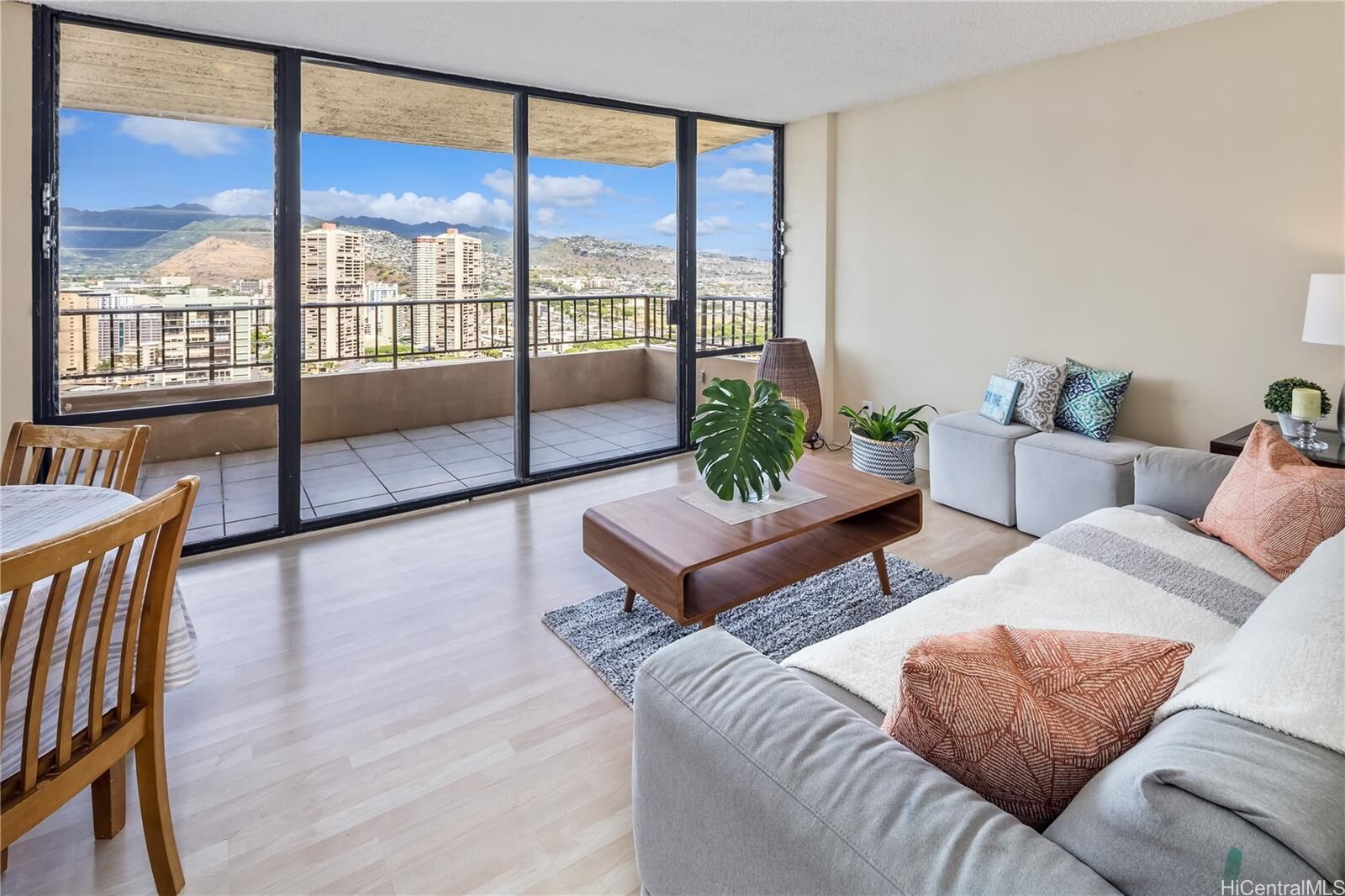 Property Photo:  2121 Ala Wai Boulevard 3006  HI 96815 