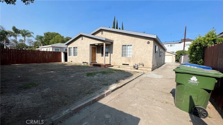 Property Photo:  6458 Radford Avenue  CA 91606 
