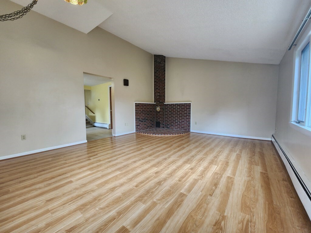 Property Photo:  124 Chestnut R  MA 01864 