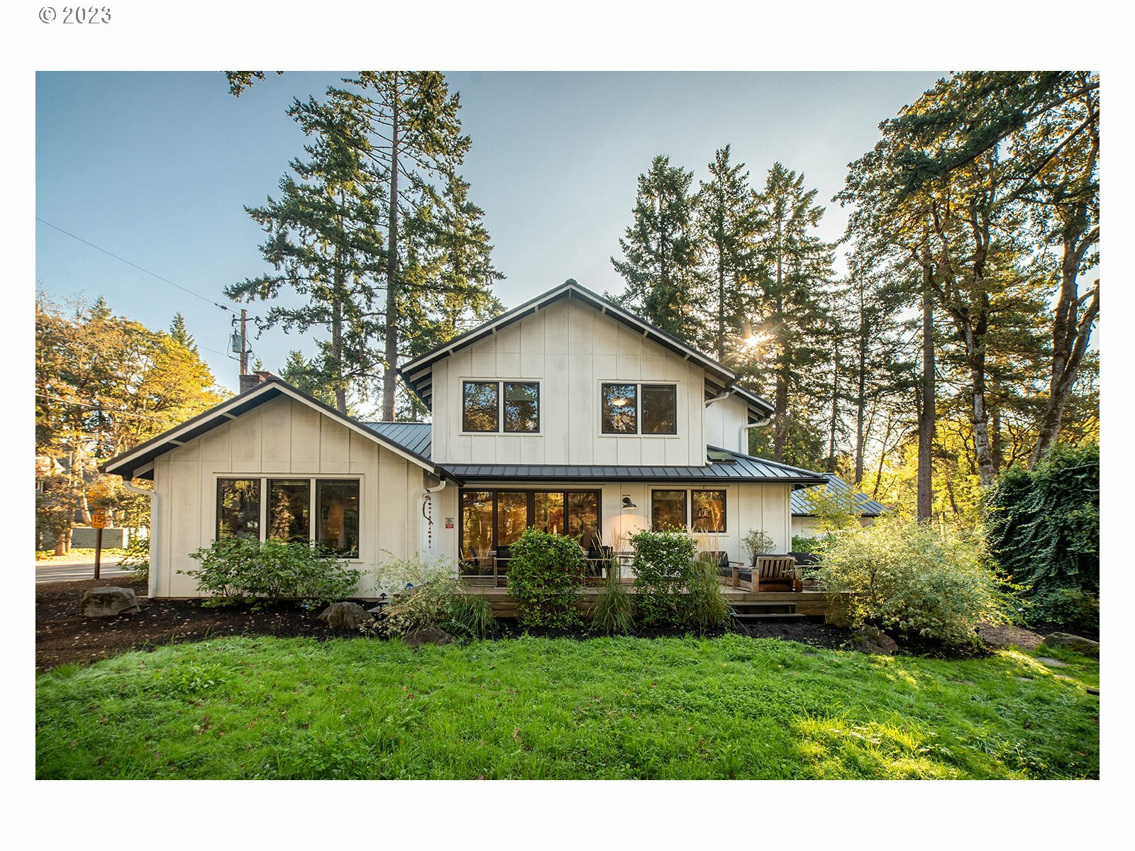 15112 Quarry Rd  Lake Oswego OR 97035 photo