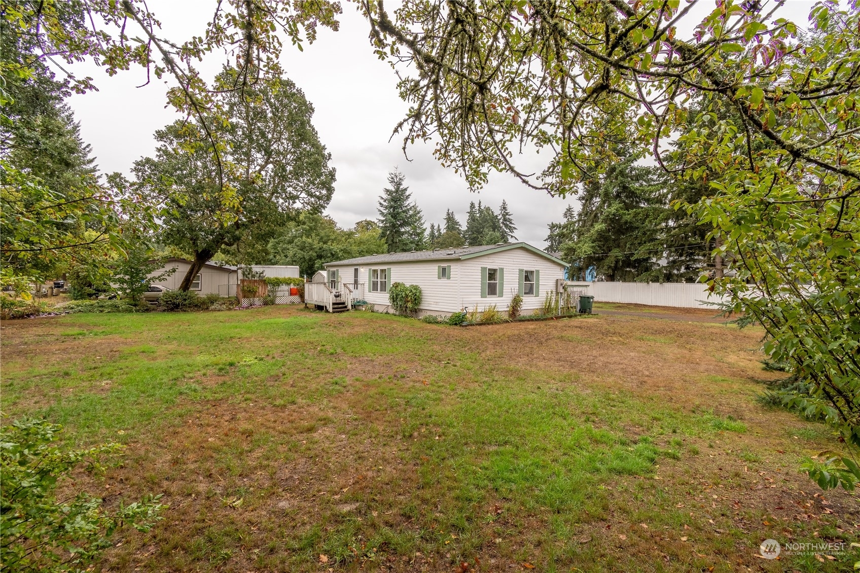 Property Photo:  3212 252nd Street Ct E  WA 98387 