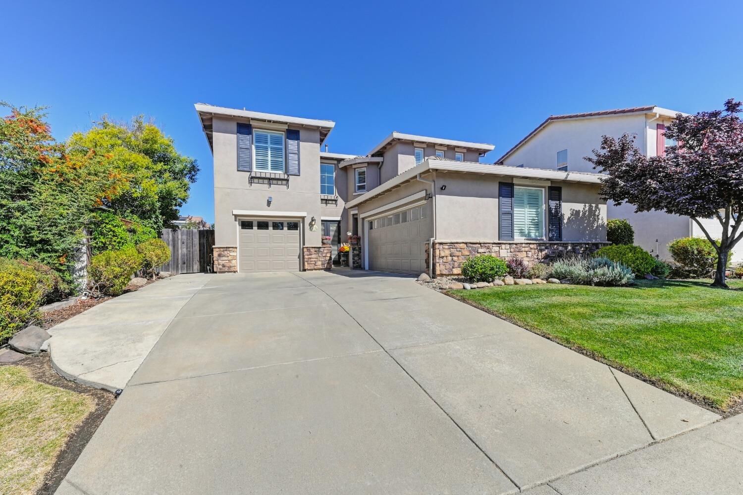 Property Photo:  7584 Millport Drive  CA 95678 