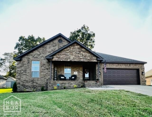 Property Photo: 901 Cypress Knoll Drive AR 72405