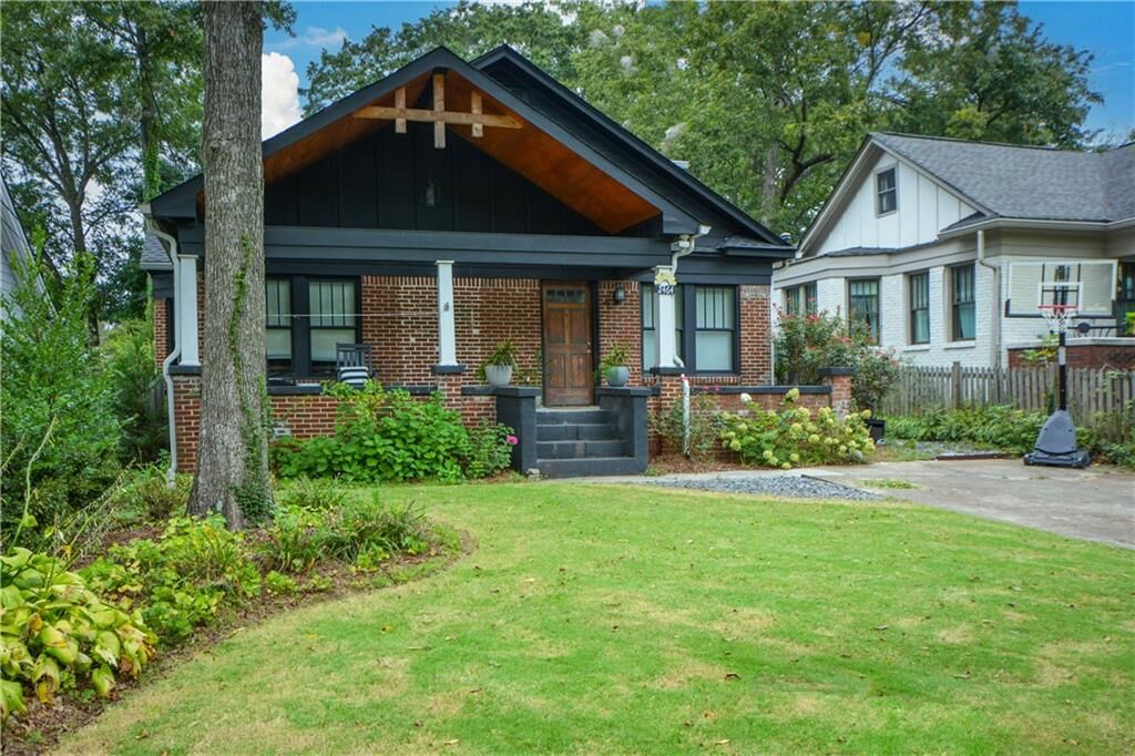 Property Photo:  2464 Hosea L Williams Drive NE  GA 30317 