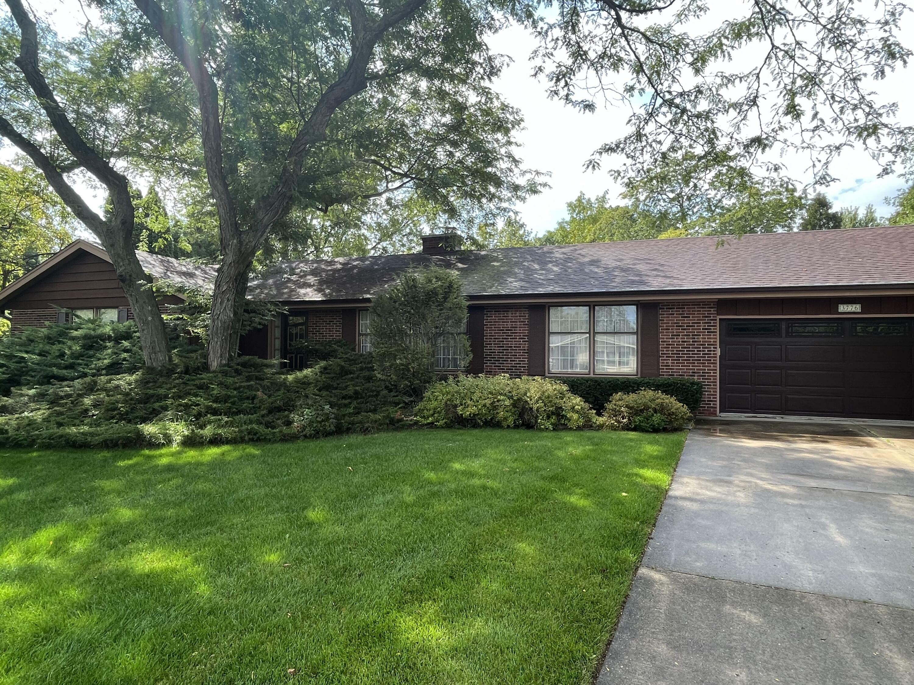 Property Photo:  3776 North Bay Dr  WI 53402 