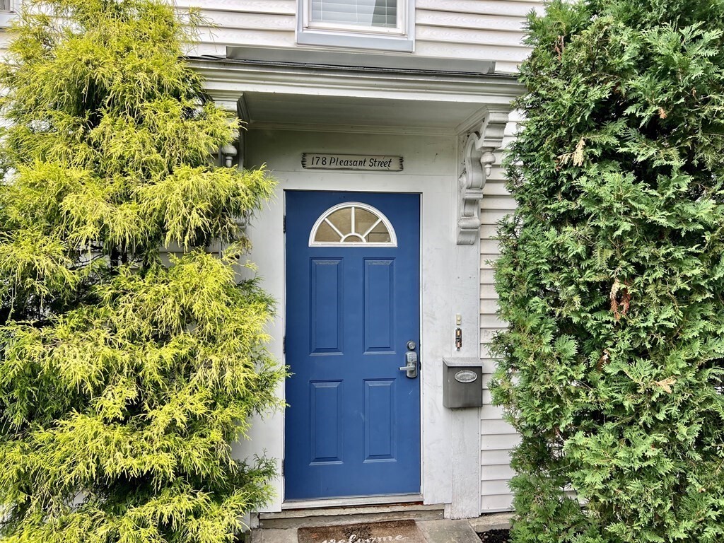 Property Photo: 178 Pleasant St. 1 MA 01945