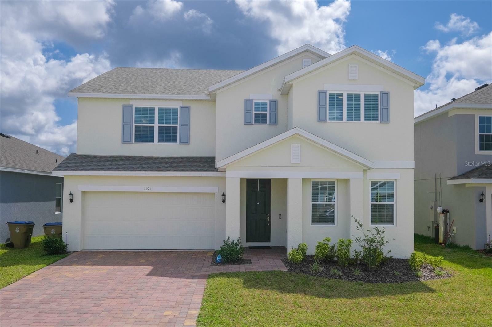 Property Photo:  1191 Lone Palm Way  FL 34771 