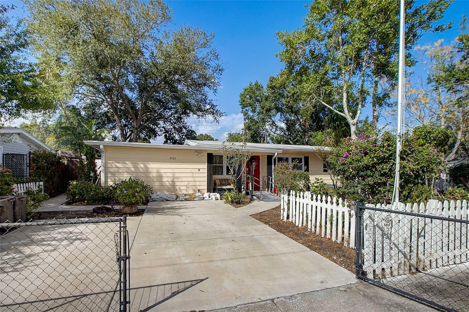 Property Photo:  4703 W Trilby Avenue  FL 33616 