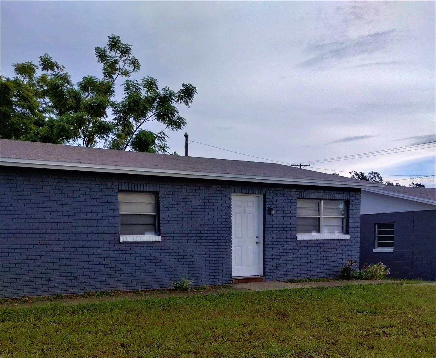Property Photo: 335 W Pierce Street 2 FL 33850