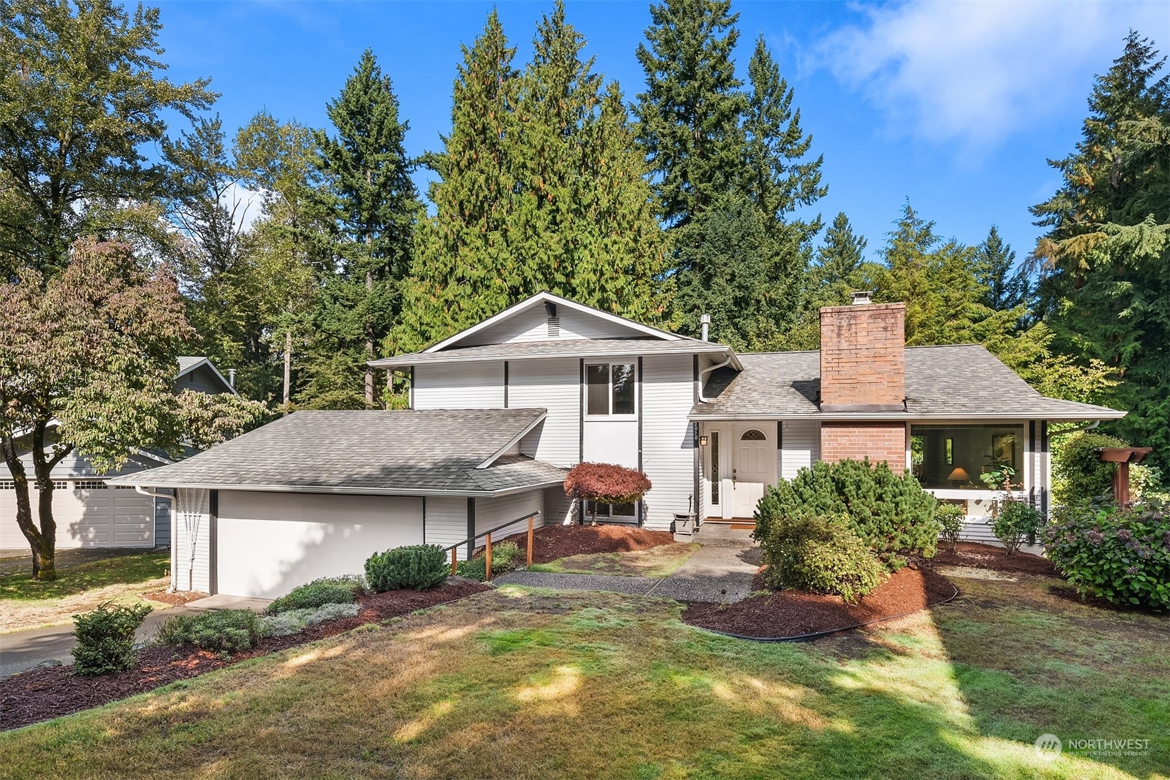 12010 NE 67th Street  Kirkland WA 98033 photo