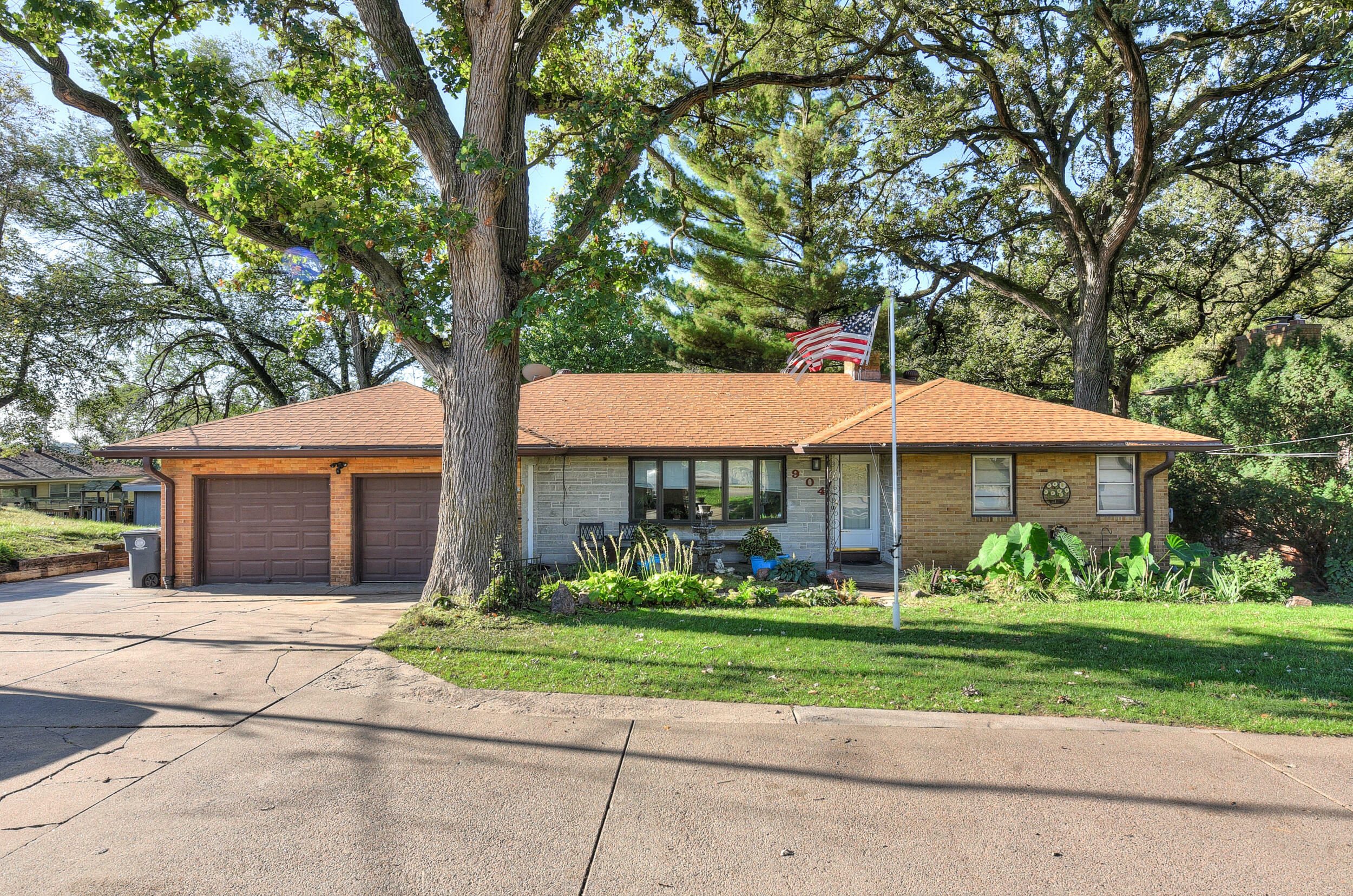 Property Photo:  904 Franklin  Avenue  IA 51503 