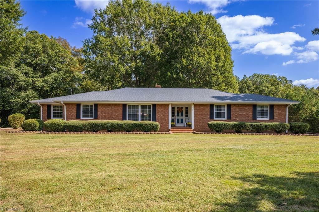 Property Photo:  227 Cardinal Road  NC 27025 